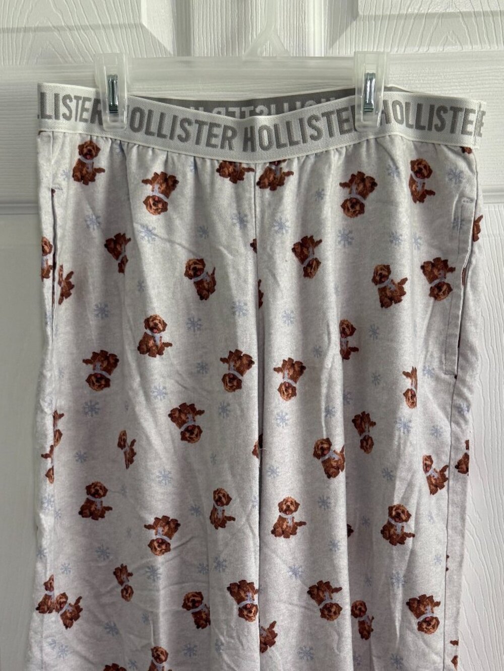 Hollister Christmas Puppy Winter long Pajama Pants Logo Waistband Size Medium